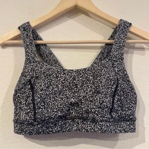 Lululemon Pavement Pusher Bra in Pebble Size 8